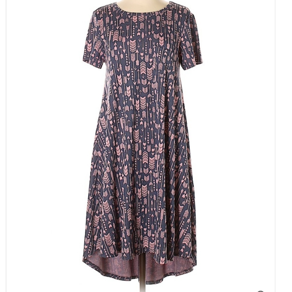 NWOT XS LuLaRoe Carly Jacquard Arrows